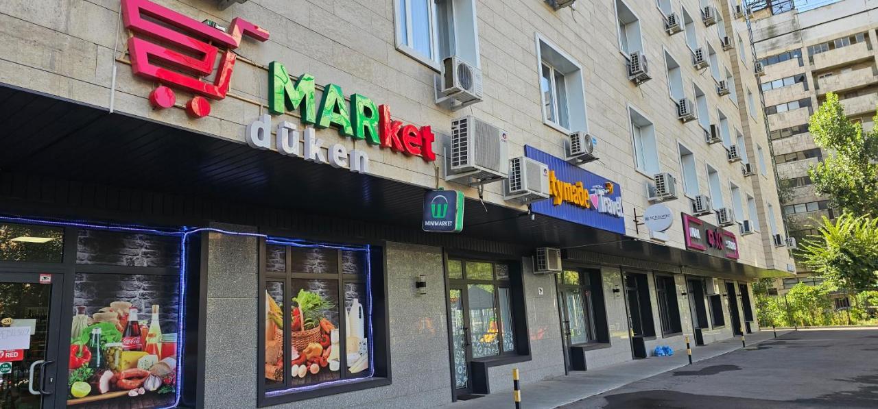 One Bedroom Apartment Next To Arbat In The Heart Of Almaty Exterior photo